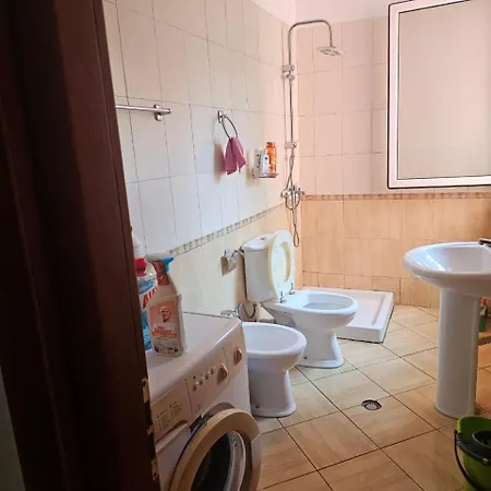 Marea アパート *